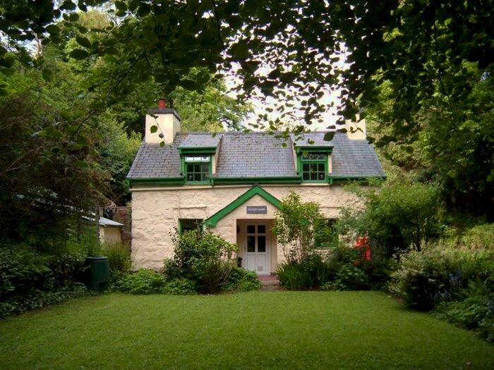 2 Bedroom Detached House For Sale In Boduan, Pwllheli, Gwynedd, LL53