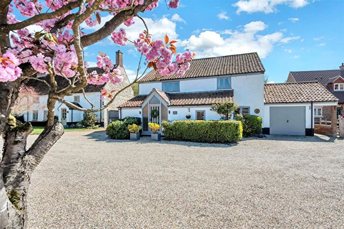 4 Bedroom Detached House For Sale In West Park Farm Close, Ickburgh, Thetford, IP26