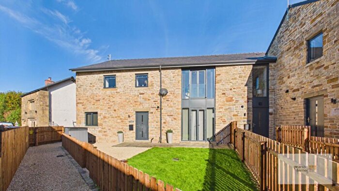 2 Bedroom Apartment To Rent In The Hayloft, Bast House Farm, Manchester Road, Walmersley, Bury, BL9