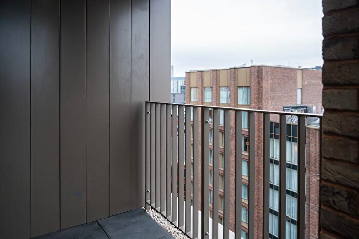 2 Bedroom Apartment To Rent In Ancoats Gardens, Bendix Street, Manchester, Greater Manchester, M4