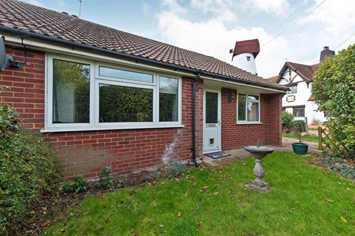 2 Bedroom Semi-Detached House For Sale In Windmill Close, Canterbury, CT1