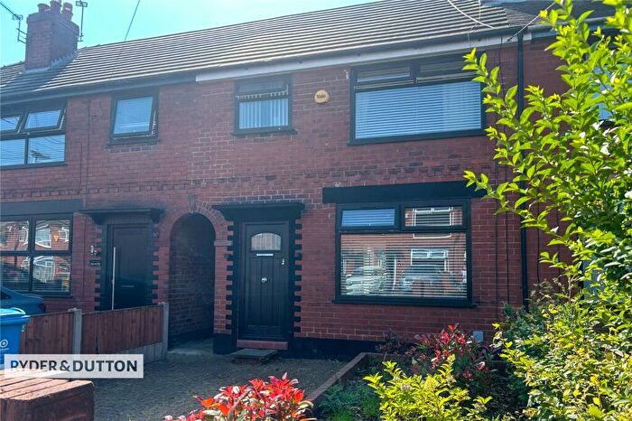3 Bedroom Terraced House For Sale In Berkeley Avenue, Chadderton, Oldham, Greater Manchester, OL9