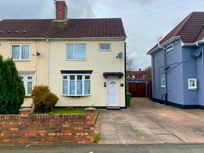 3 Bedroom Property To Rent In Dickinson Avenue, Wolverhampton WV10