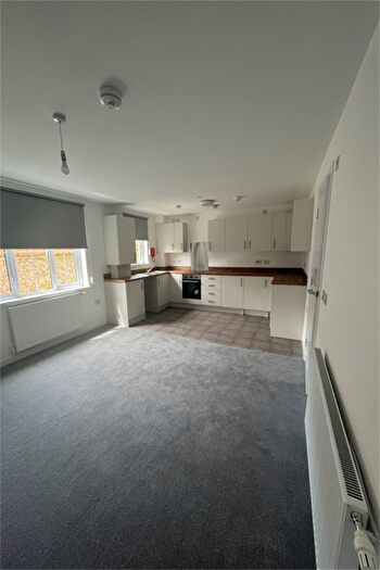 2 Bedroom Flat To Rent In Mushet Road, Livingston, West Lothian, EH54