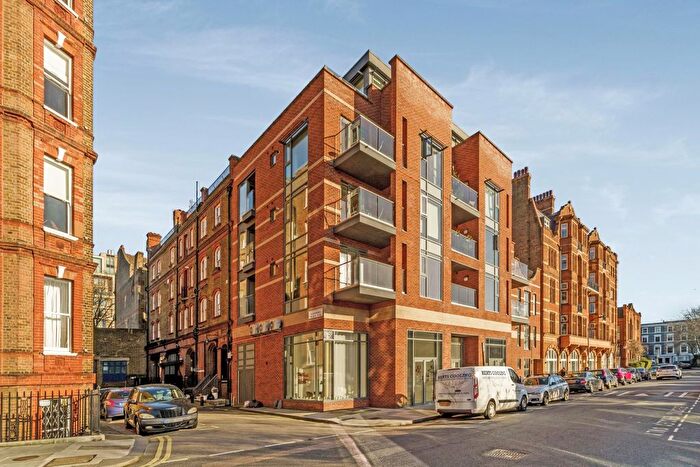 1 Bedroom Flat For Sale In York House, Avonmore Road, Kensington, London, W14