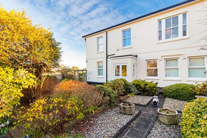 3 Bedroom Semi Detached House For Sale In Moorlands Road, Malvern, WR14