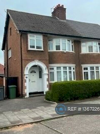 3 Bedroom Semi-Detached House To Rent In Anscot Avenue, Wirral, CH63
