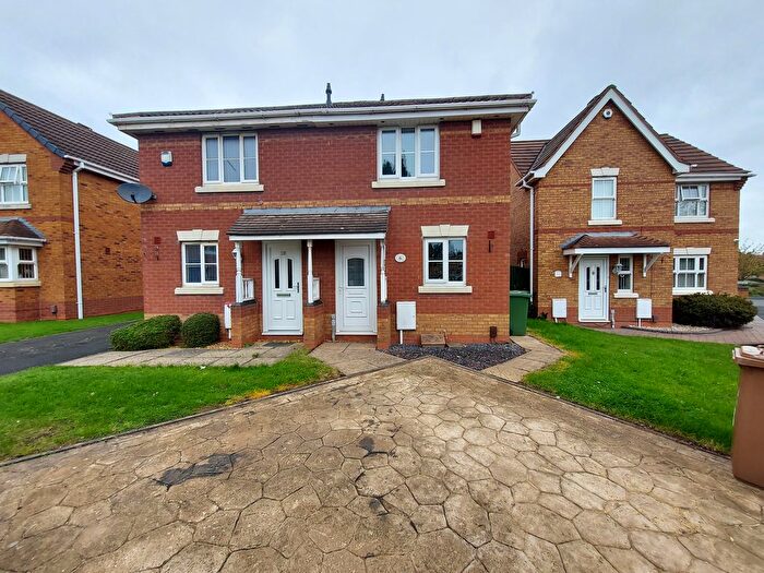 2 Bedroom Property To Rent In Burgh Way, Walsall, WS2