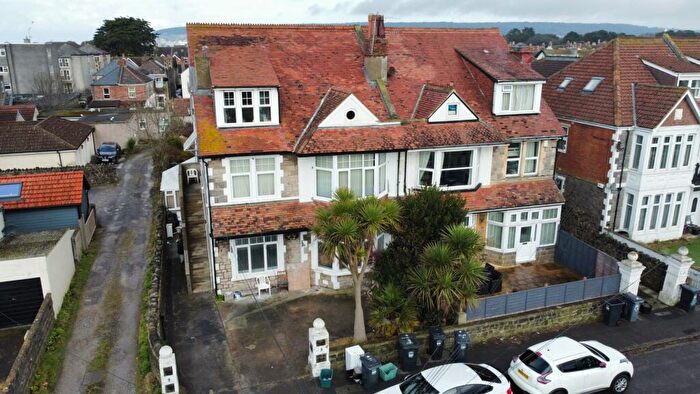 2 Bedroom Apartment To Rent In Charlton Road, Weston-Super-Mare, BS23