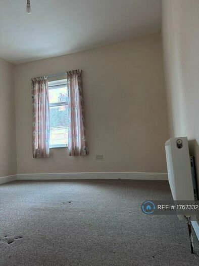 2 Bedroom Terraced House To Rent In Lime Street, Stoke-On-Trent, ST4