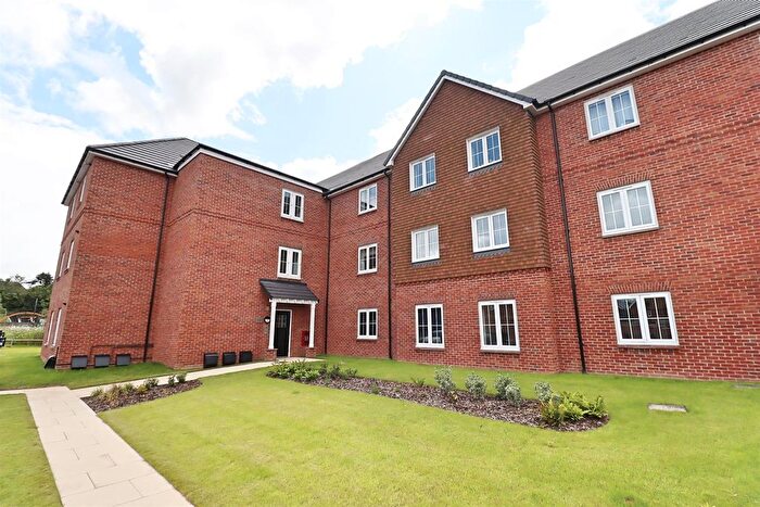 2 Bedroom Flat To Rent In Hockley Avenue, Braintree, CM7