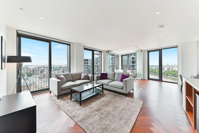 3 Bedroom Flat For Sale In Capital Building, Embassy Gardens, Nine Elms, SW8
