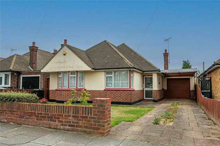 4 Bedroom Bungalow For Sale In Woodgrange Drive, Thorpe Bay, Essex, SS1