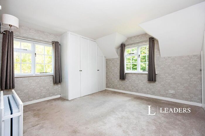 2 Bedroom Apartment To Rent In Thursley Road, Elstead, GU8