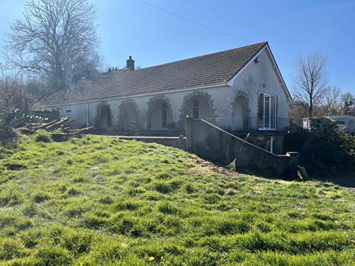 3 Bedroom Smallholding For Sale In Ffairfach, Llandeilo, Carmarthenshire., SA19