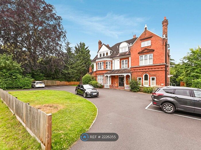 2 Bedroom Flat To Rent In Ditton Road, Surbiton, KT6