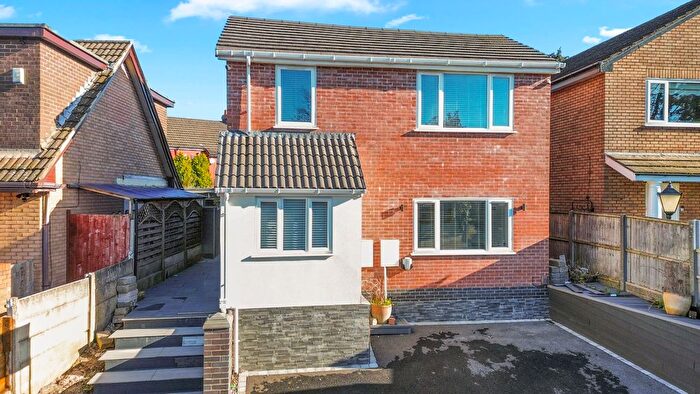 3 Bedroom Detached House For Sale In Hawthorn Road, Sutton Leach, WA9