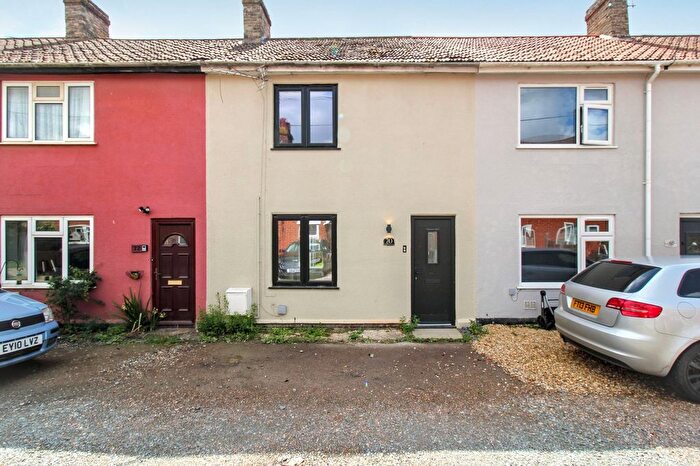 2 Bedroom Terraced House For Sale In New North Road, Attleborough, NR17