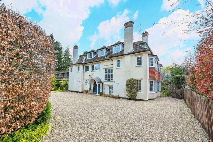 1 Bedroom Flat To Rent In Blackdown Avenue, Pyrford, Woking, GU22