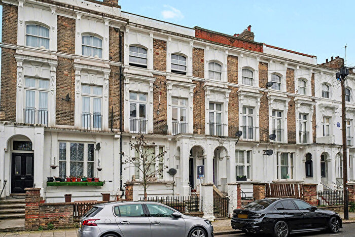 1 Bedroom Flat For Sale In Louvaine Road, London, SW11