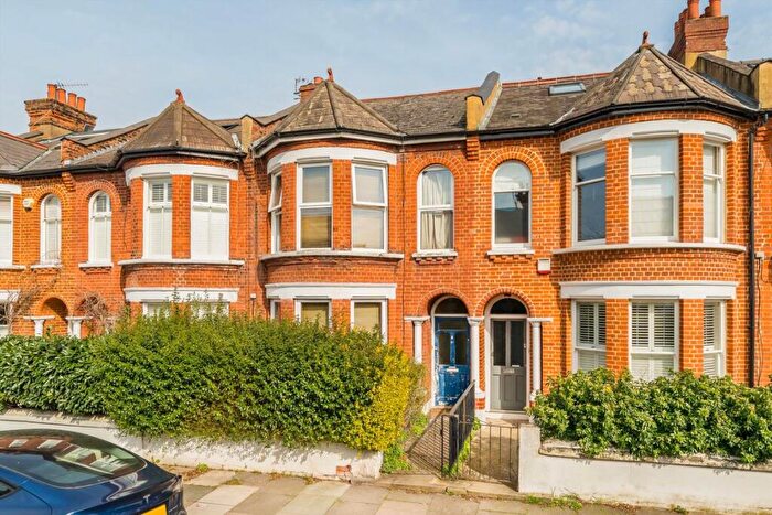 4 Bedroom Terraced House For Sale In Haverhill Road, Balham, SW12