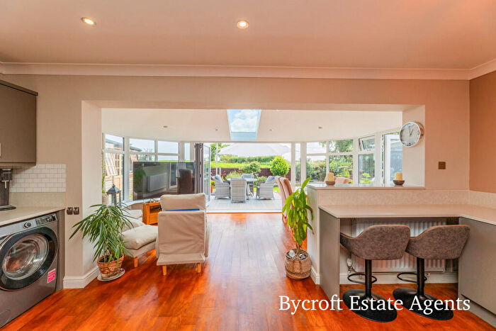 3 Bedroom Detached House For Sale In Poplar Drive, Filby, Great Yarmouth, NR29