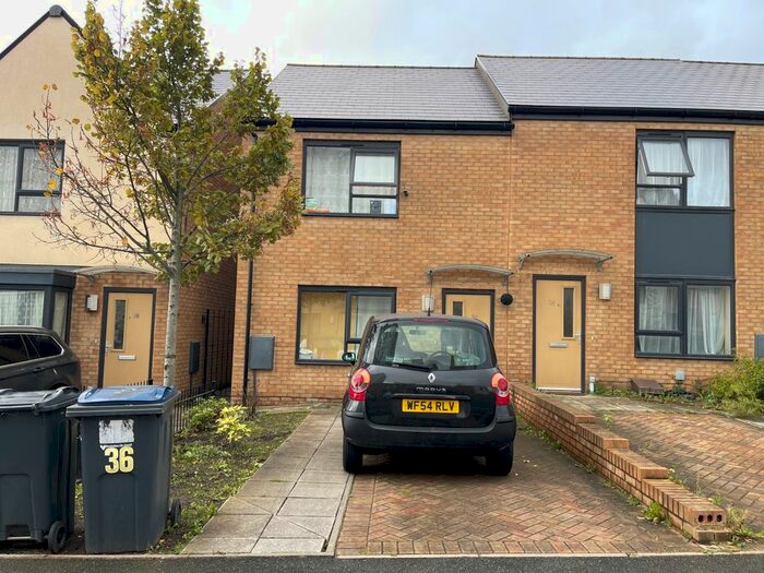 3 Bedroom End Of Terrace House To Rent In Alma Street North, Birmingham, B19