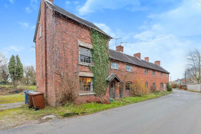 4 Bedroom Cottage For Sale In Church Lane, Marchington, Uttoxeter ST14