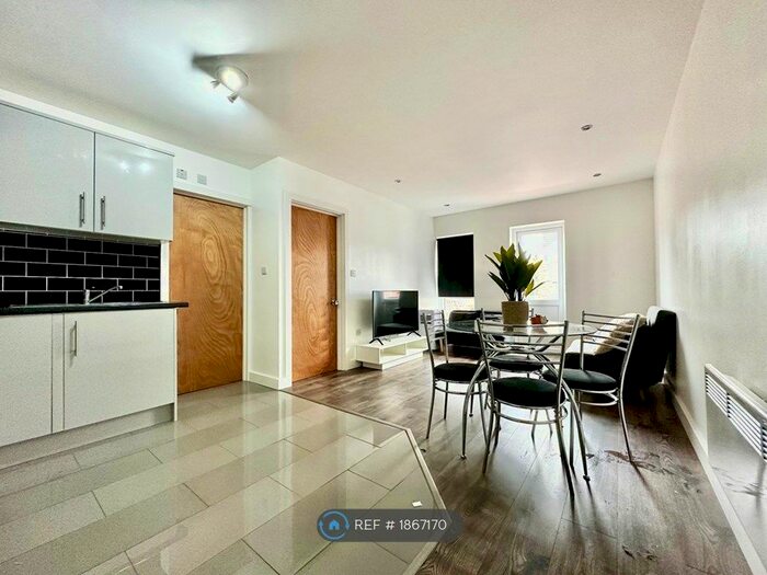 1 Bedroom Flat To Rent In Ilford Lane, Ilford, IG1