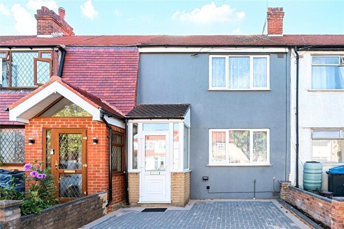 3 Bedroom Terraced House To Rent In Rosedene Avenue, Croydon, CR0