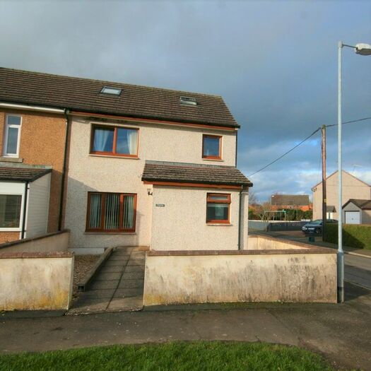 3 Bedroom Terraced House For Sale In Laghall Court, Kingholm Quay, Dumfries, DG1