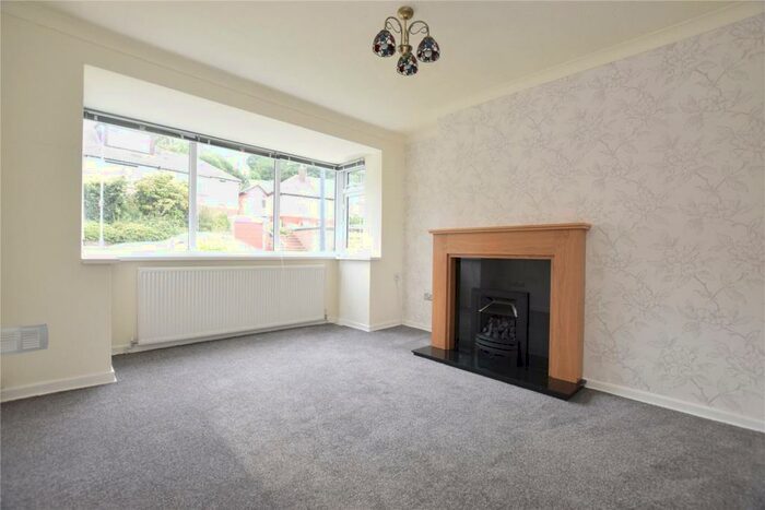 2 Bedroom Semi-Detached House To Rent In Hillside Avenue, Guiseley, Leeds, West Yorkshire, LS20