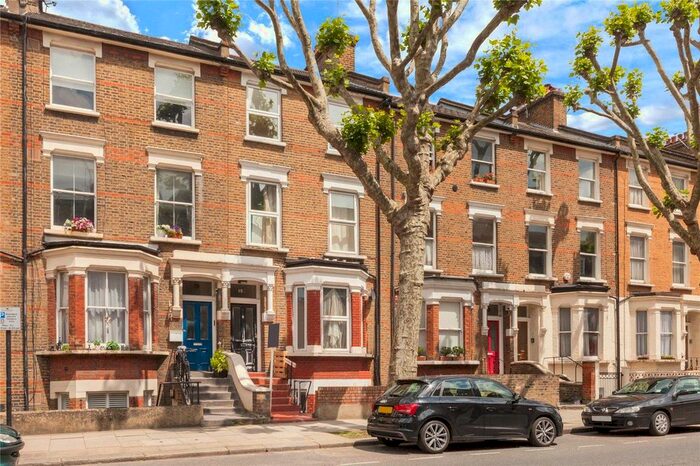 3 Bedroom Flat To Rent In Shirland Road, Maida Vale, W9