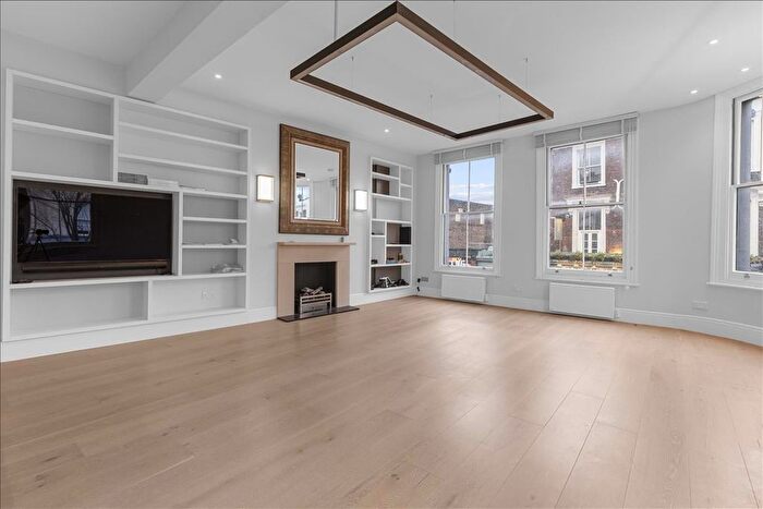 1 Bedroom Flat To Rent In Westbourne Park Road, London, W11
