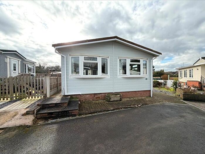 2 Bedroom Park Home For Sale In Bartington Hall Park, Northwich, CW8