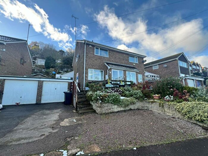 3 Bedroom Semi-Detached House For Sale In Baynham Road, Mitcheldean, GL17