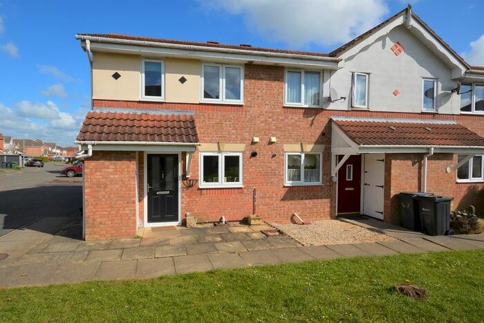 2 Bedroom Property To Rent In Crown Meadow, Braintree, CM7