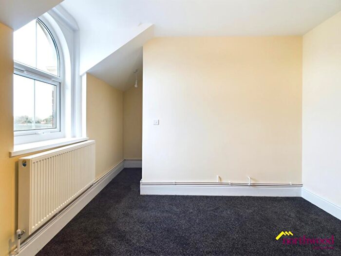 1 Bedroom Flat To Rent In High Street, Wolstanton, Newcastle-under-Lyme, ST5