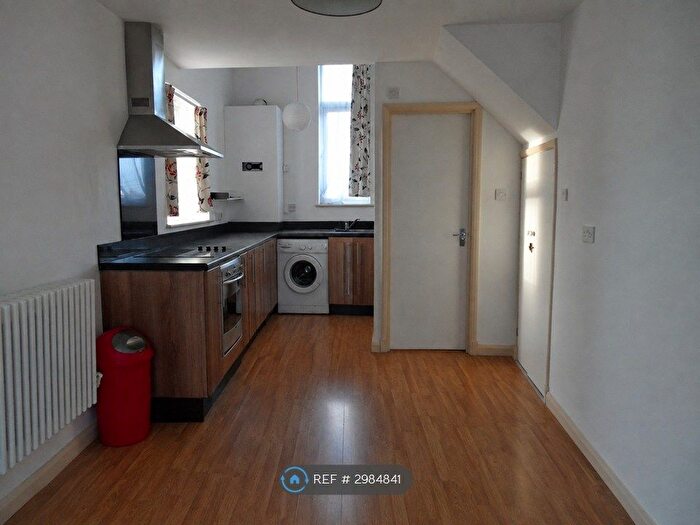 1 Bedroom Flat To Rent In Nottingham Road, Loughborough, LE11