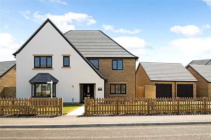 5 Bedroom Detached House For Sale In Spring Lane, Bassingbourn, Cambridgeshire, SG8