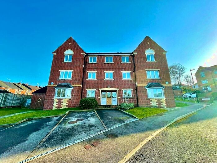 2 Bedroom Apartment To Rent In Cartmell Hill, Sheffield, South Yorkshire, S8