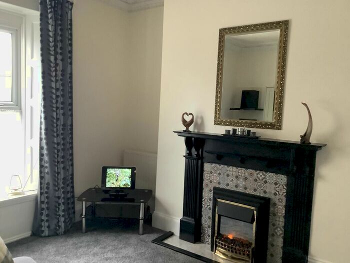 1 Bedroom Flat To Rent In Citadel Road, Plymouth, PL1