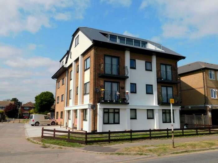 1 Bedroom Penthouse To Rent In Thames Court, Western Esplanade, Canvey Island, Essex, SS8