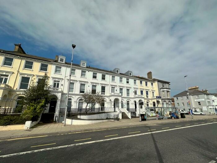 1 Bedroom Flat To Rent In Gildredge Road, Eastbourne, East Sussex, BN21