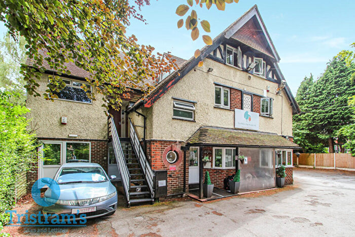 1 Bedroom Apartment To Rent In Flat B Derby Road, Nottingham, NG7