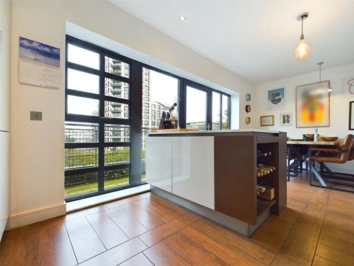 3 Bedroom Terraced House To Rent In Stroudley Road, Brighton, BN1