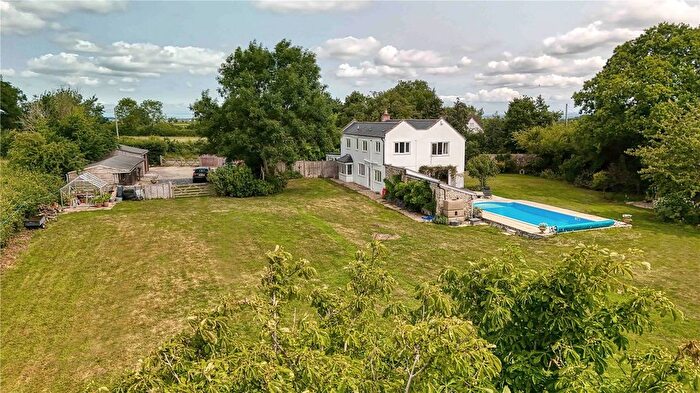 4 Bedroom Detached House For Sale In Hare Lane, Broadway, Ilminster, Somerset, TA19