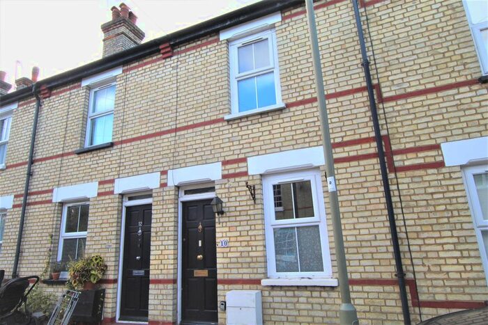 2 Bedroom Terraced House To Rent In Lucan Road, (), Barnet, EN5