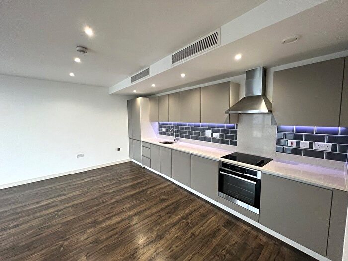 2 Bedroom Flat To Rent In Kew Eye Apartments, Ealing Road, Brentford, TW8