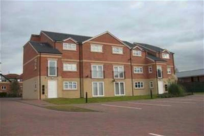 2 Bedroom Flat To Rent In Willowdene, Marton, TS7